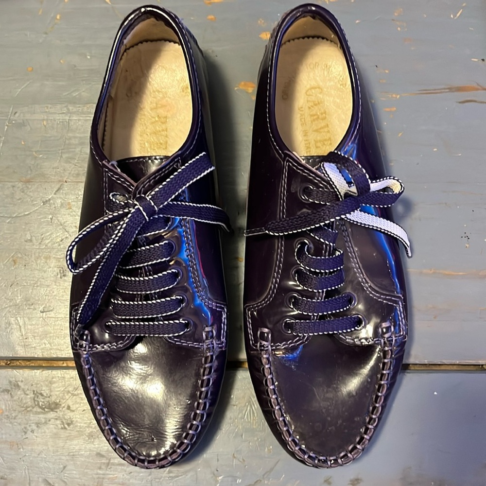 Carvela Purple Patent Leather Moccasin Sneaker Shoes 7.5 Made in Italy